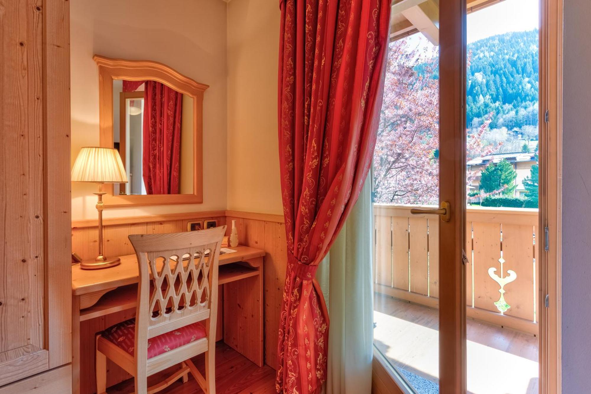 Beverly Alps Hotel & Spa 핀졸로 객실 사진