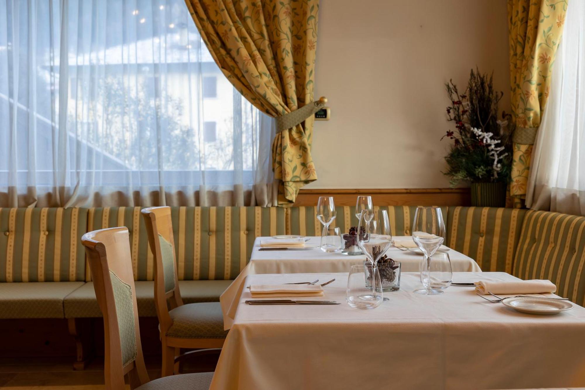 Beverly Alps Hotel & Spa 핀졸로 외부 사진