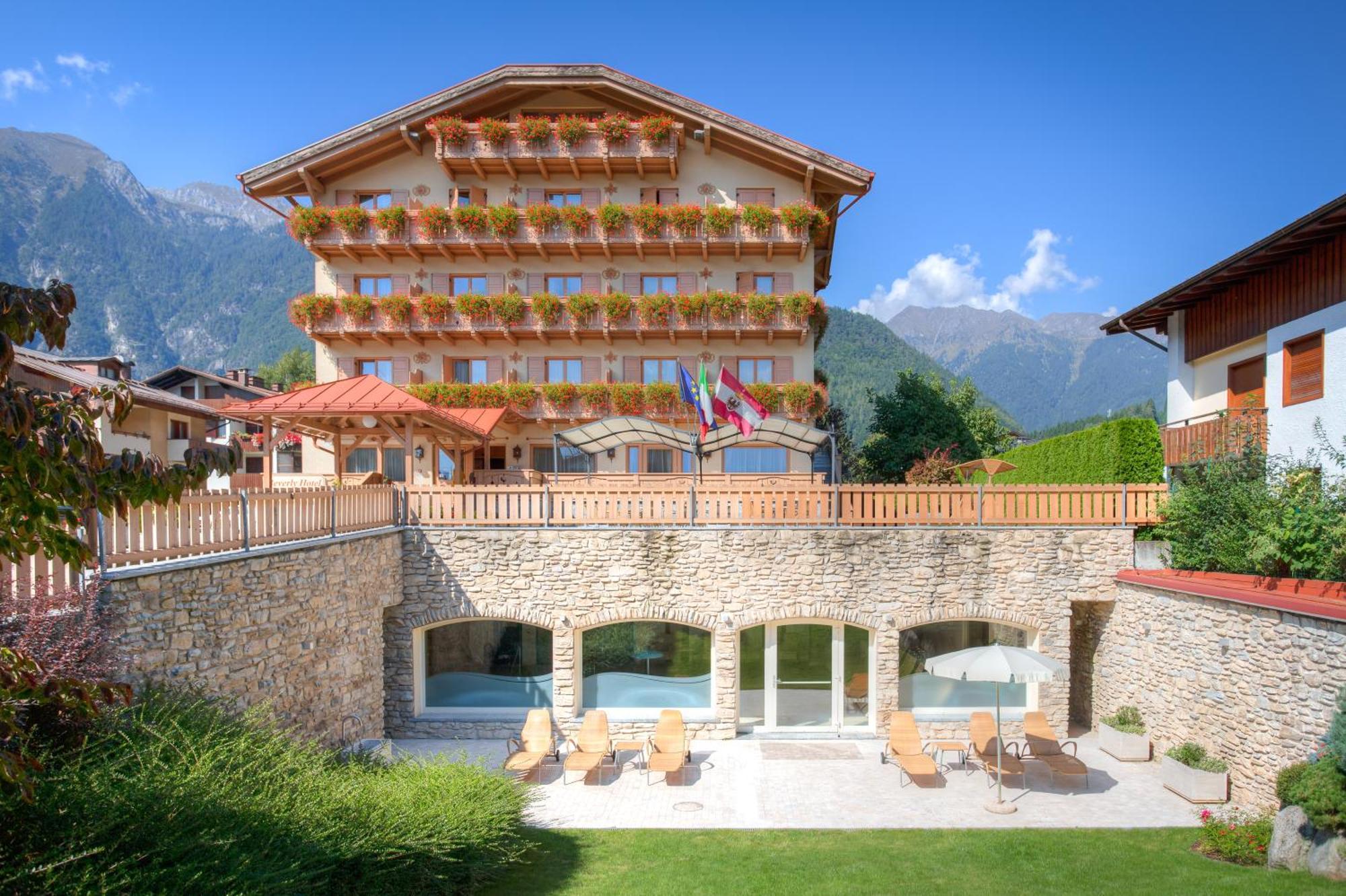 Beverly Alps Hotel & Spa 핀졸로 외부 사진
