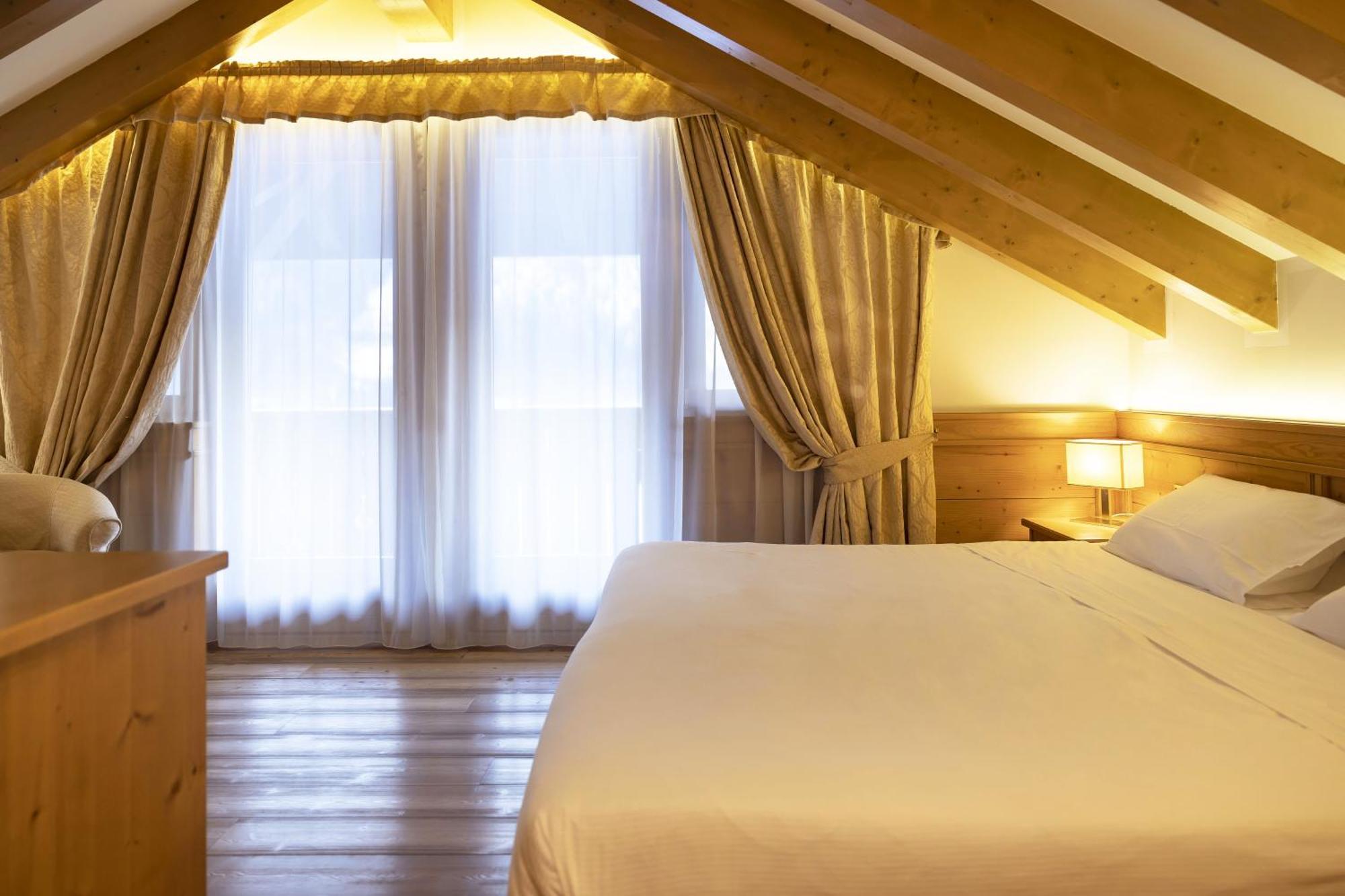 Beverly Alps Hotel & Spa 핀졸로 객실 사진